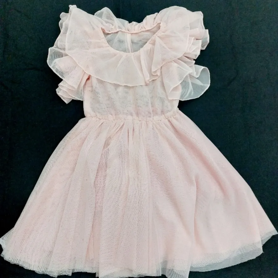 پیراهن دخترانه