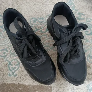 کفش اسپرت مشکی