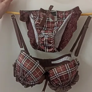 ست شورت و سوتین