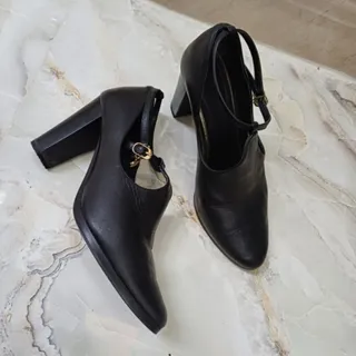 کفش مجلسی چرم سایز 38 39