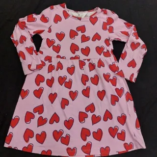 پیراهن دخترونه