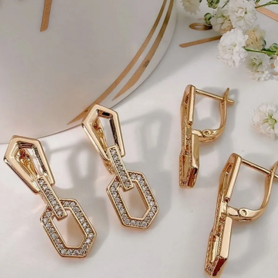 گوشواره آویز میخی