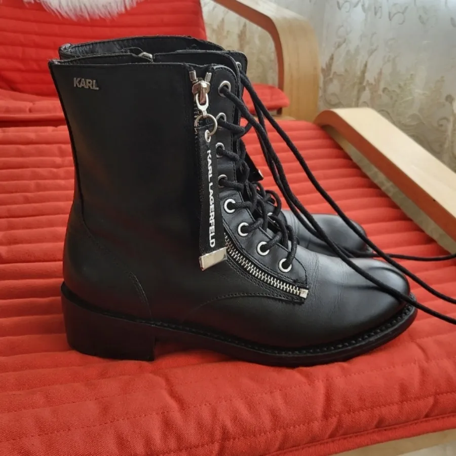 بوت کارل لاگرفلد