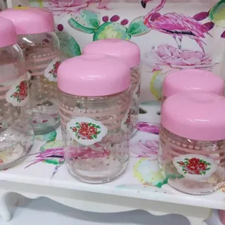 بانکه شیشه ای