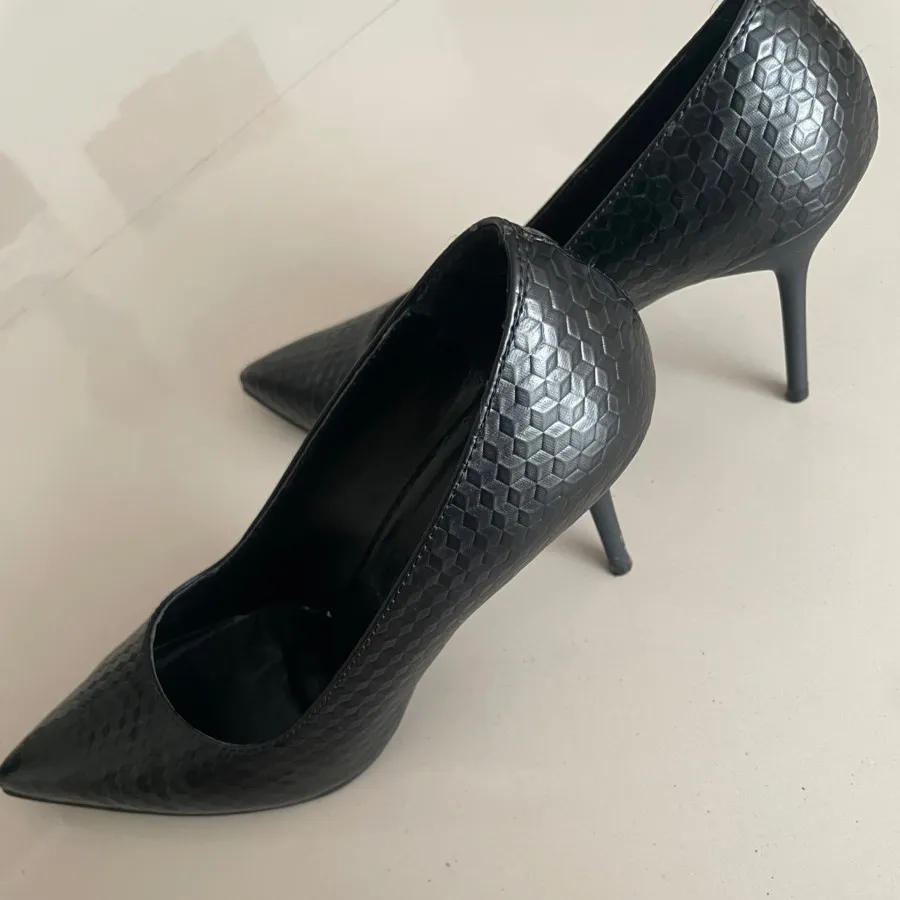 کفش مجلسی زنانه