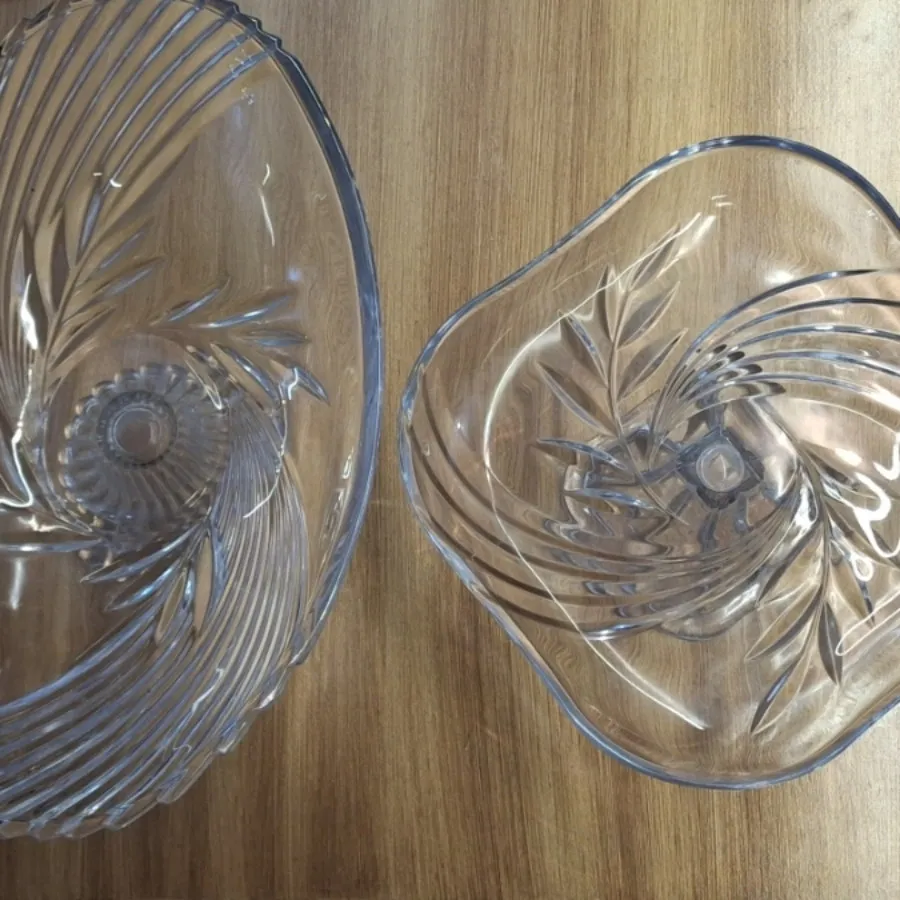 شیرینی و میوه خوری ژاپنی