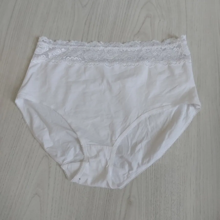 حراج شورت زنانه