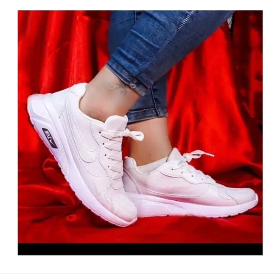 کتونی زنانه