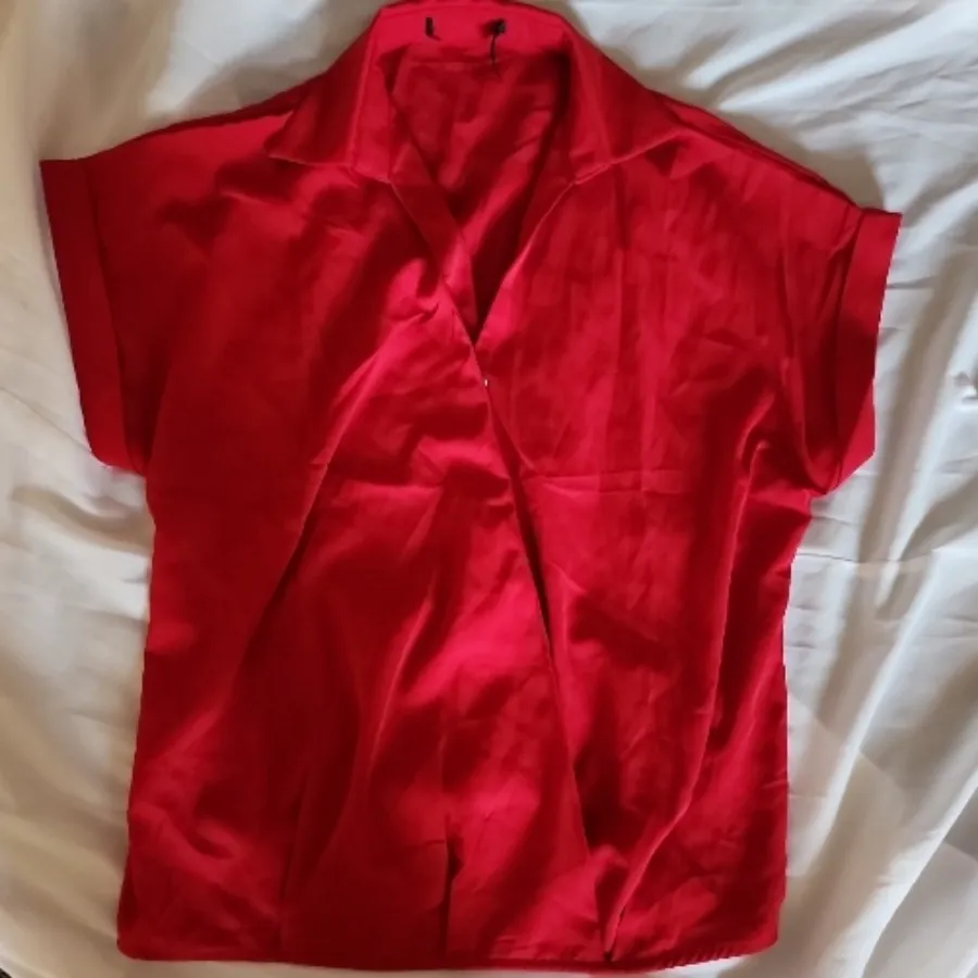 شومیز کلسی قرمز