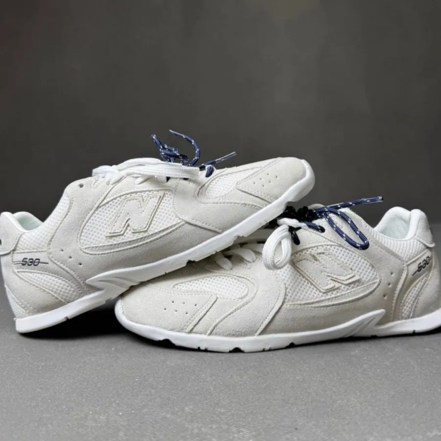 کتونی میو‌میو نیو‌بالانس