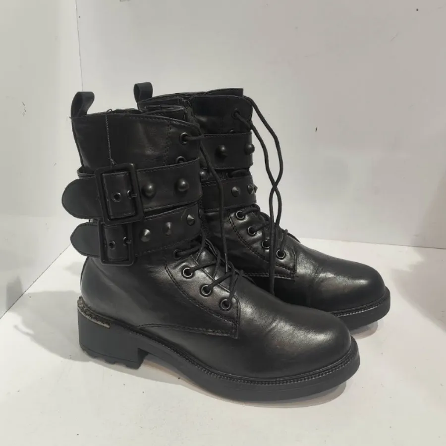 بوت زنانه اورجینال