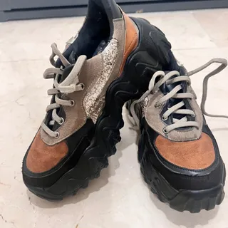 کفش روزمره و راحتی