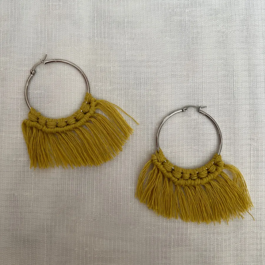 گوشواره مکرومه