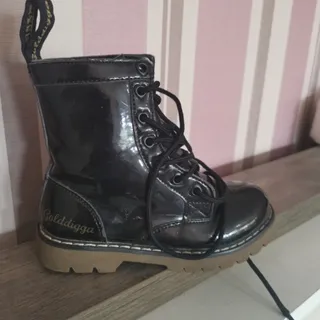 بوت دخترانه