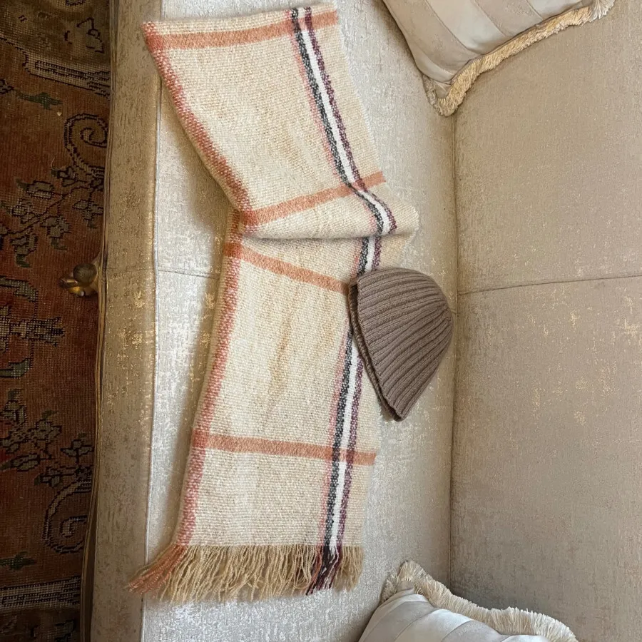 شال و کلاه پشمی