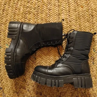 بوت کاپشنی لژ دار