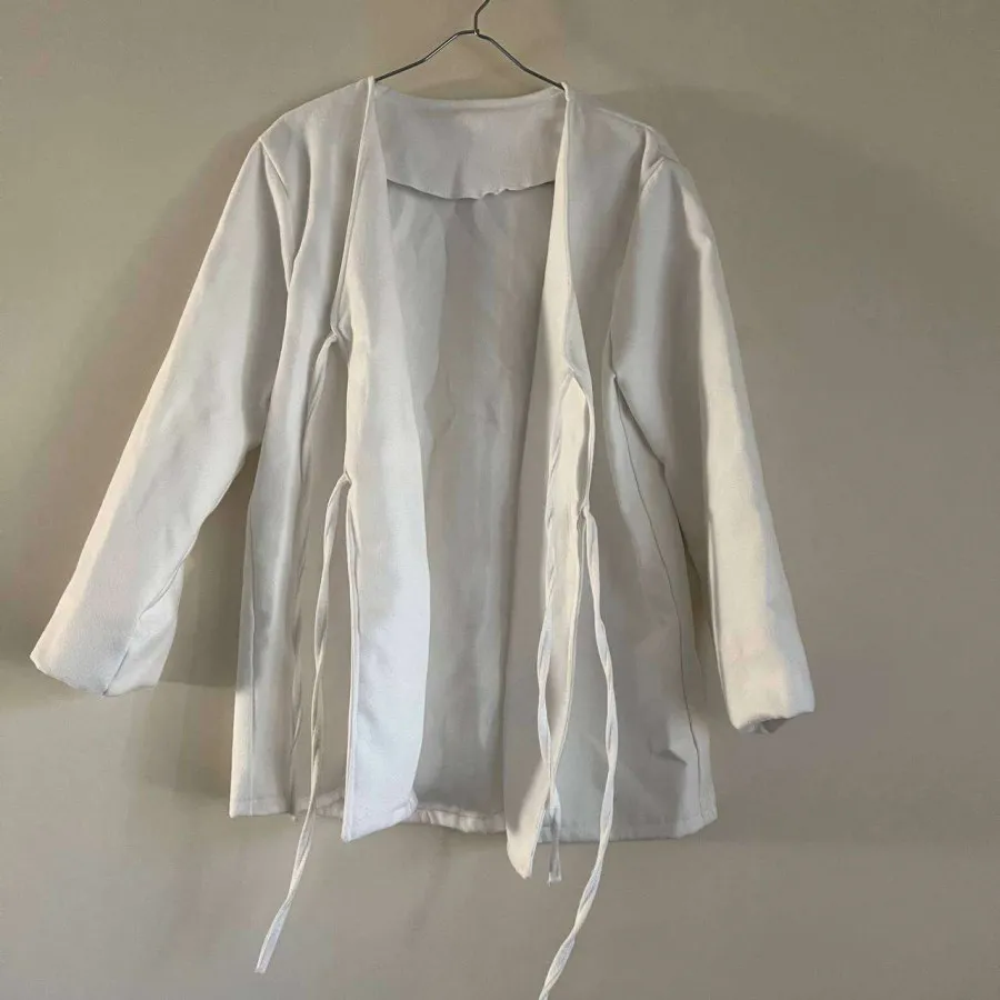 پالتو یا شکت سفید