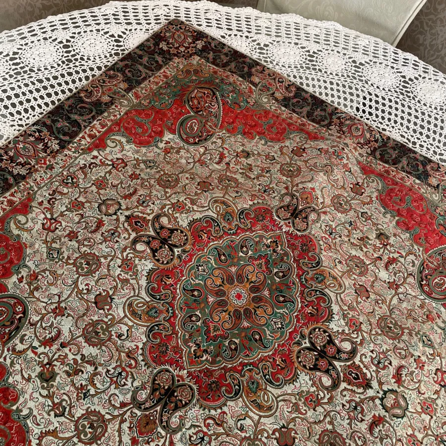 رومیزی ترمه همراه با جعبه