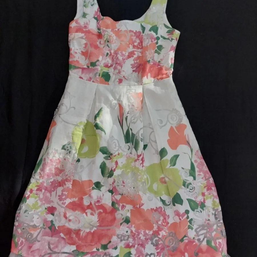 پیراهن مجلسی زنانه