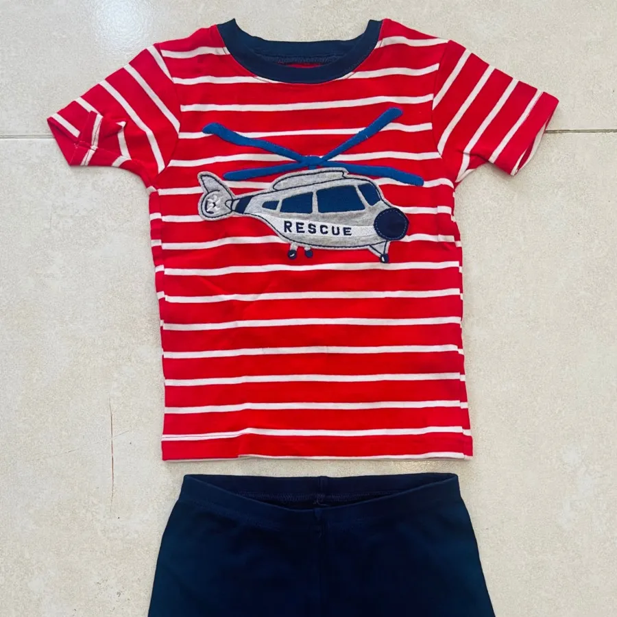 ست تیشرت و شلوارک