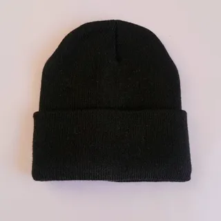 کلاه بافت مشکی