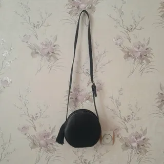 کیف مشکی گرد زارا
