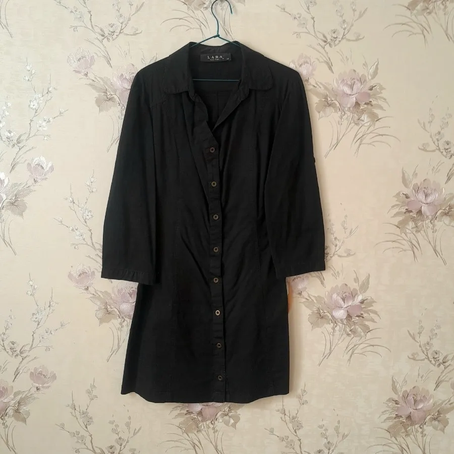 مانتو کوتاه مشکی لارا