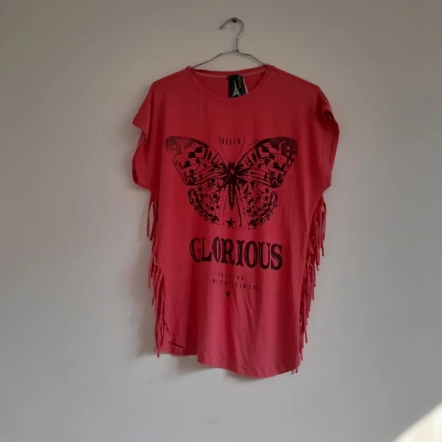 تیشرت زنانه