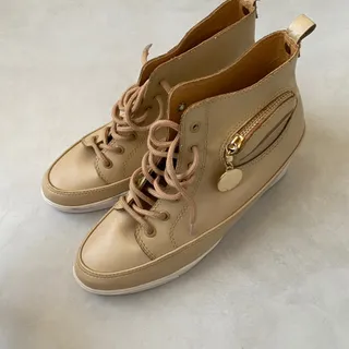 نیم بوت لژ مخفی