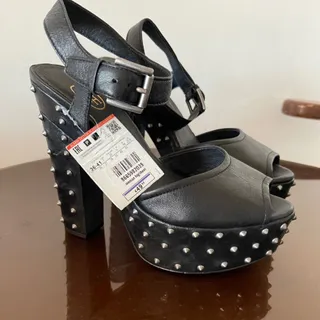 کفش امریکایی