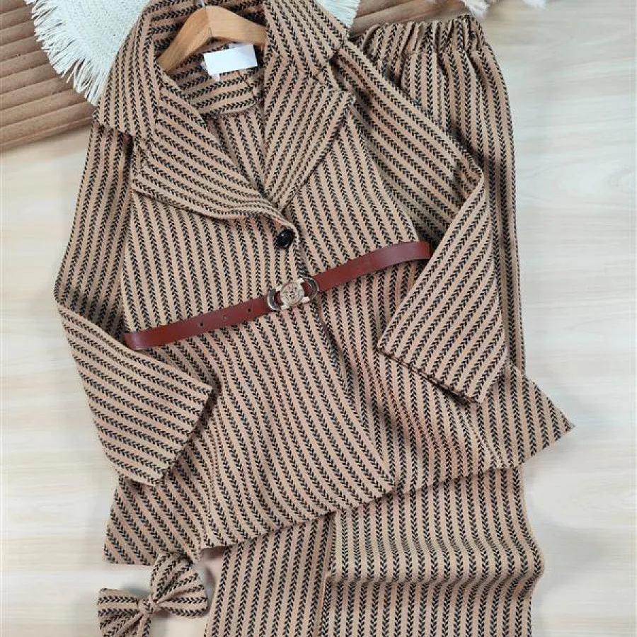 کت شلوار دخترانه