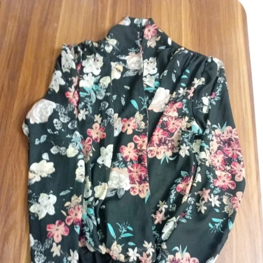 بادی حریر گلدار