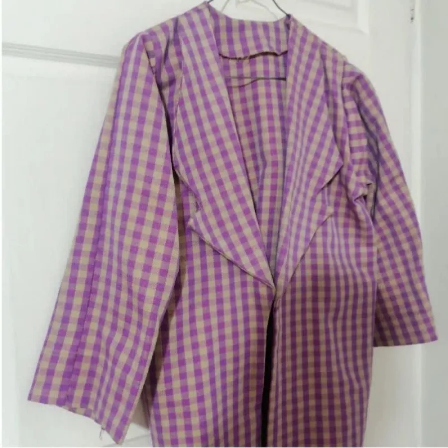 پالتو کتی چهارخونه