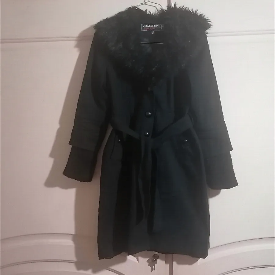 پالتو خزدار مشکی