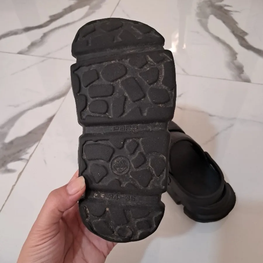 صندل پسرونه