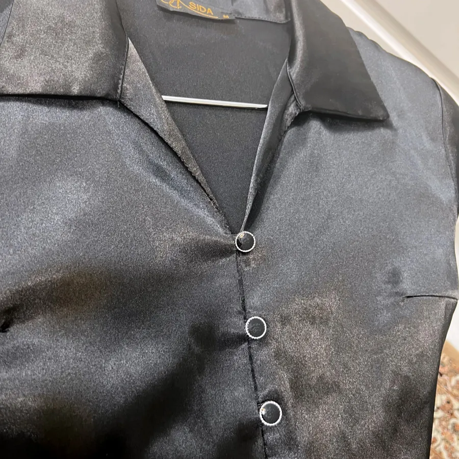 شومیز ساتن مشکی