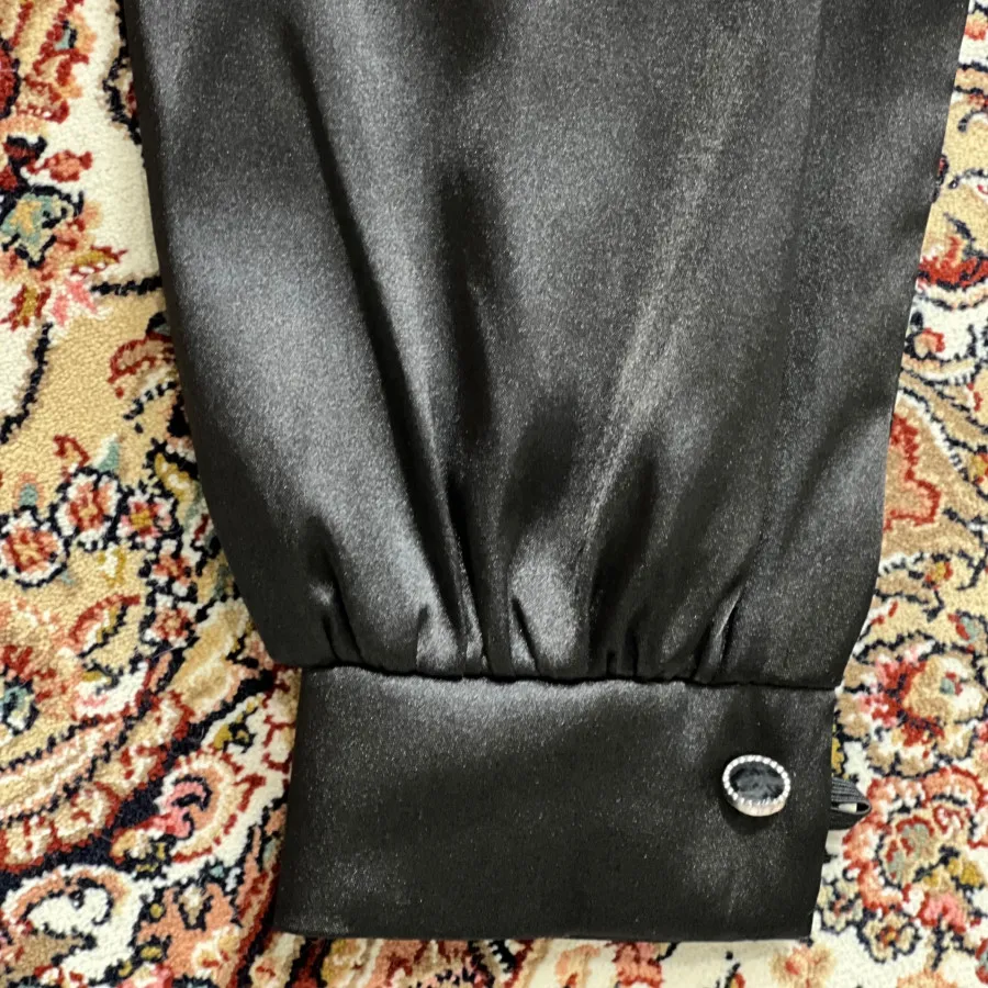 شومیز ساتن مشکی