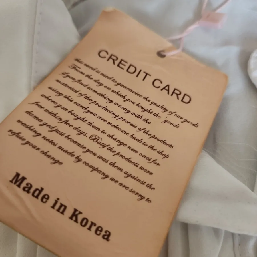 شومیز  حریر سفید کلسی