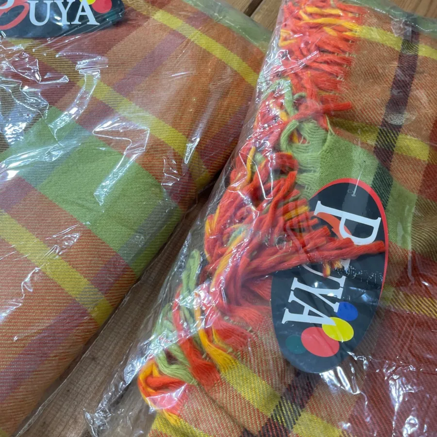 پتو مسافرتی کاملا نو