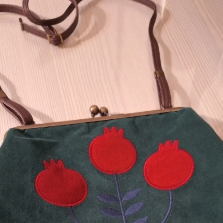 کیف مخمل دخترانه