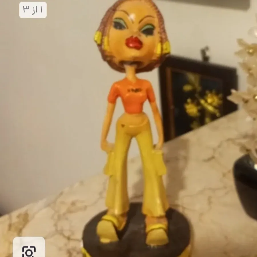 مجسمه دختر رقاص لرزانک