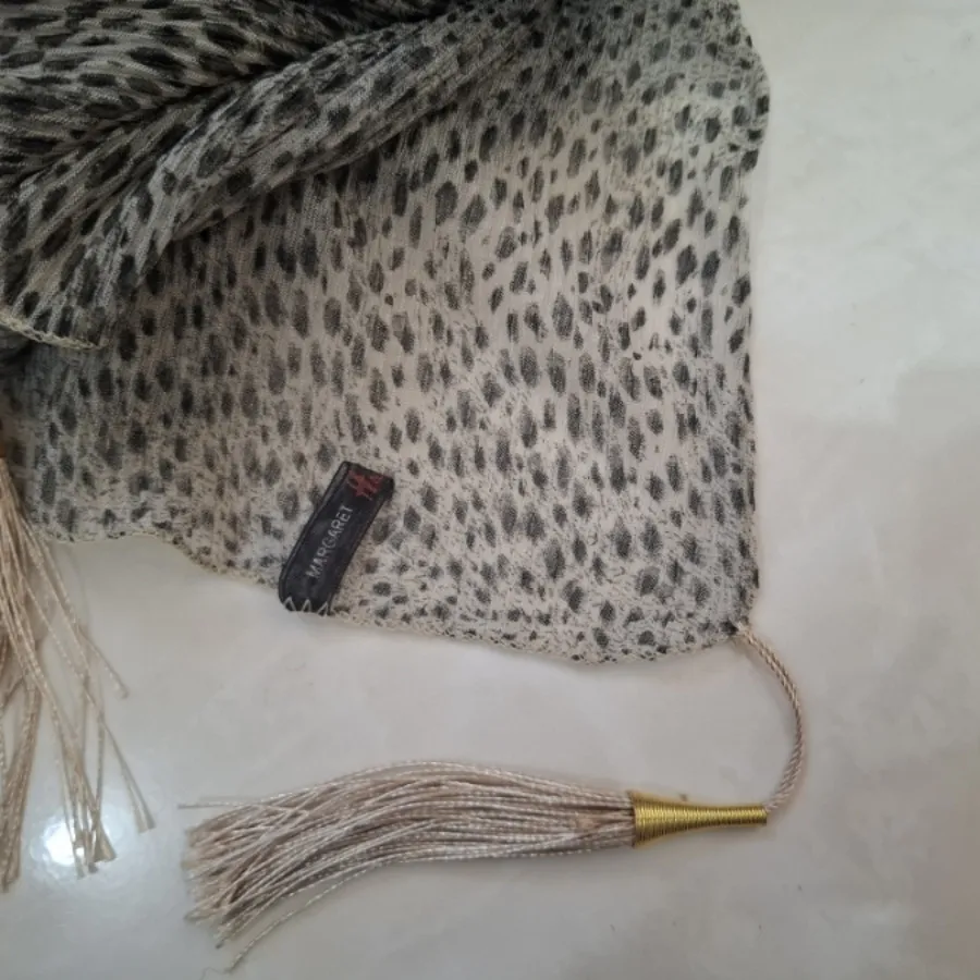 روسری حریر شنی