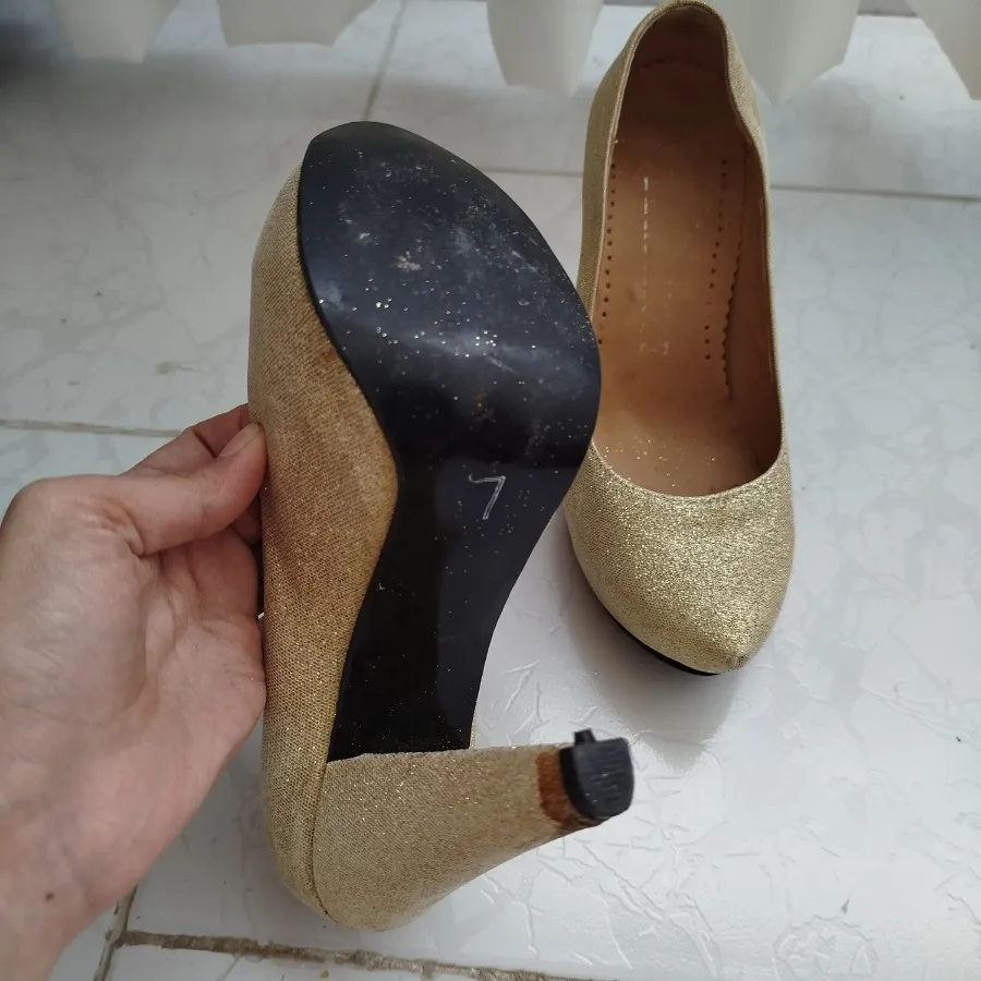 کفش مجلسی پاشنه بلند