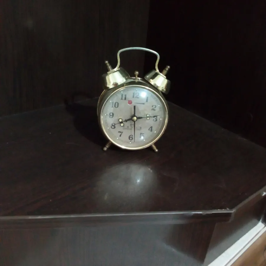 ساعت رومیزی