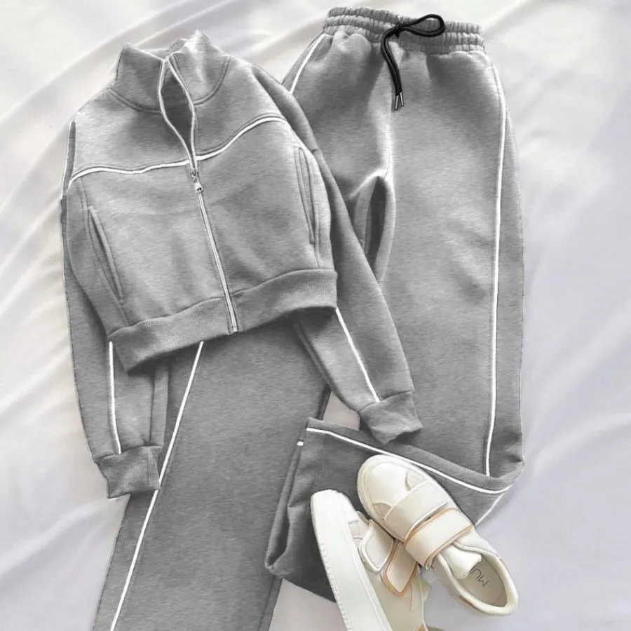 سوییشرت و شلوار