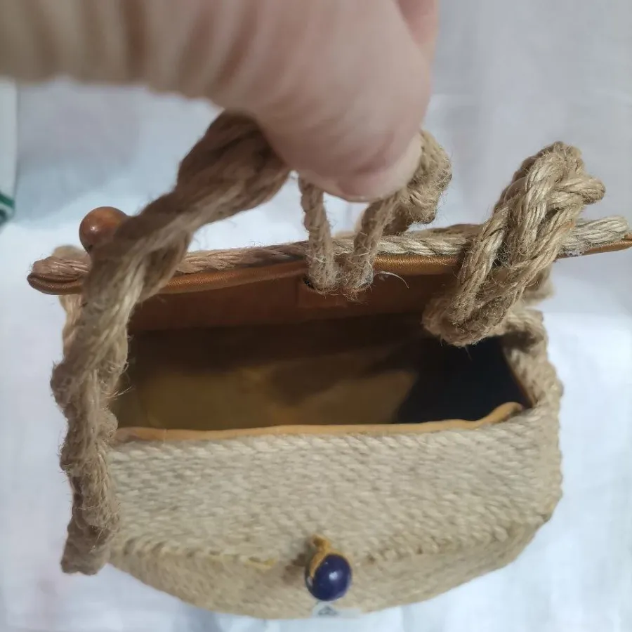 کیف دوشی کنفی