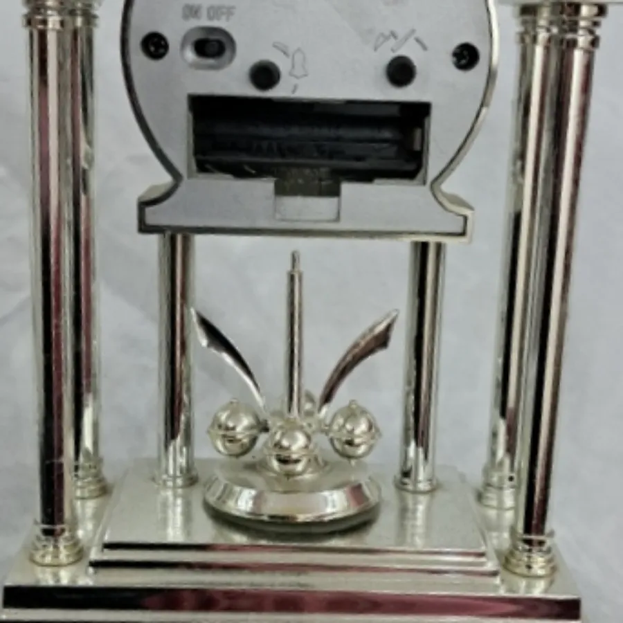 ساعت رومیزی