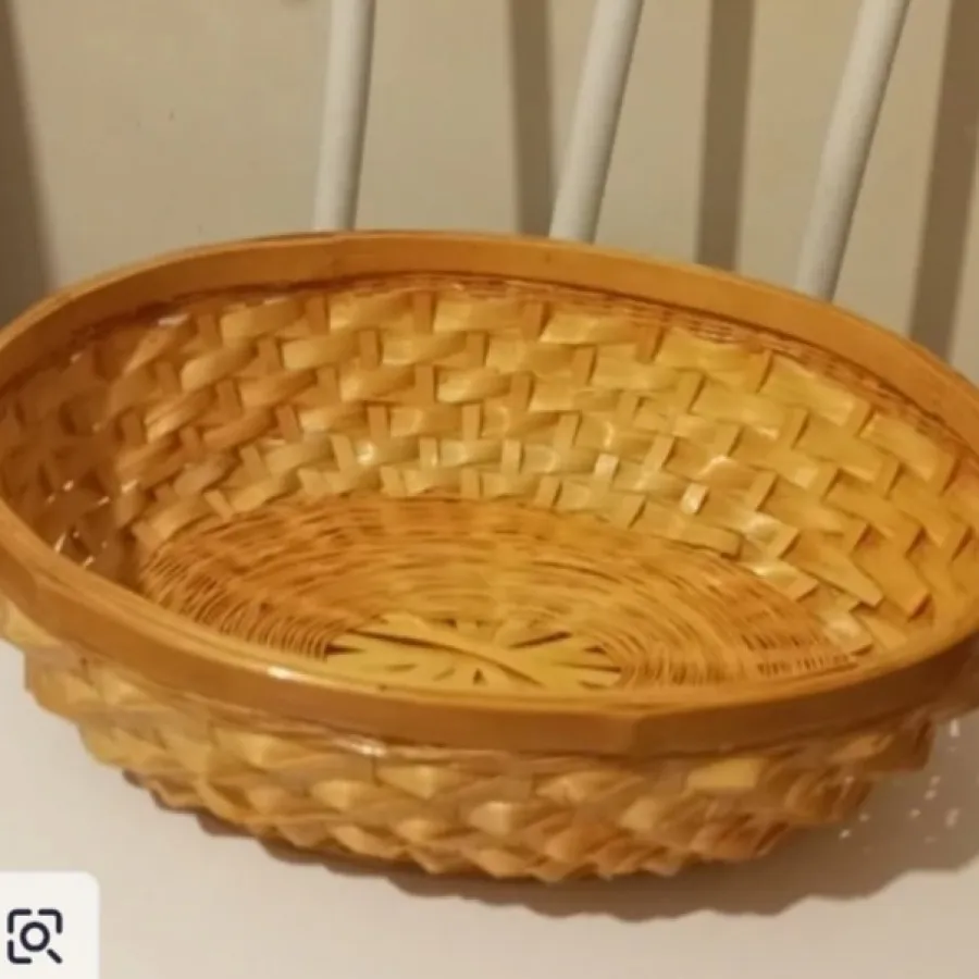 سبد چوبی نان و سبزی