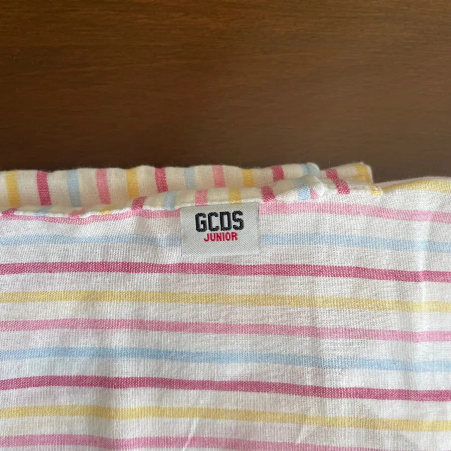 شلوارک اورجینال GCDS