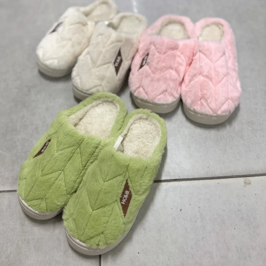 پاپوش وارداتی